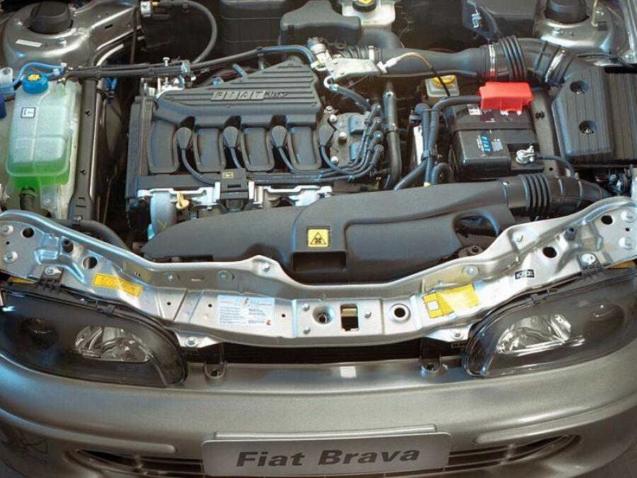  Fiat Brava 1999 года  (BR) (фото 3 из 8)